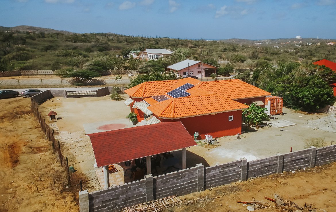 Country-house-for-sale-aruba