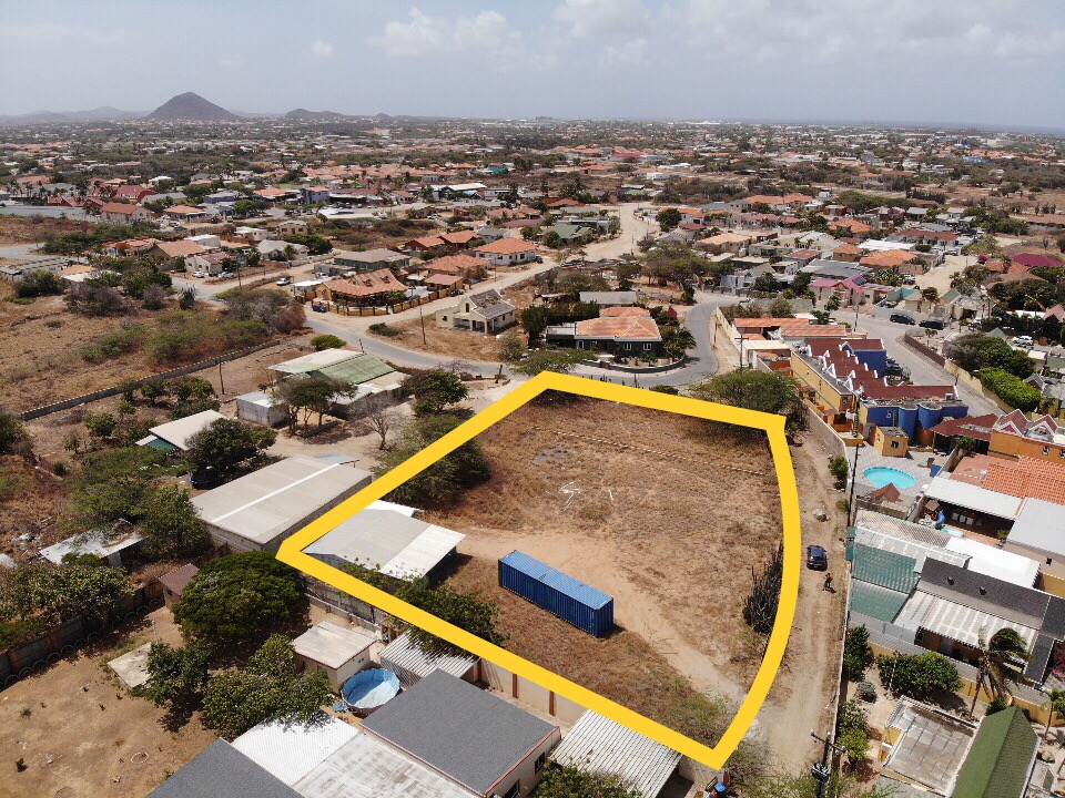 Land For Sale Tanki Leendert 133-C Best Buy Realty Aruba Dennis Boekhoudt